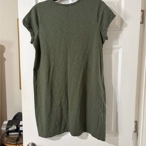 GAP Olive Short Sleeve pocket     T shirt Dress